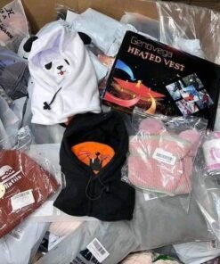 Mixed kids and adults clothing pallets